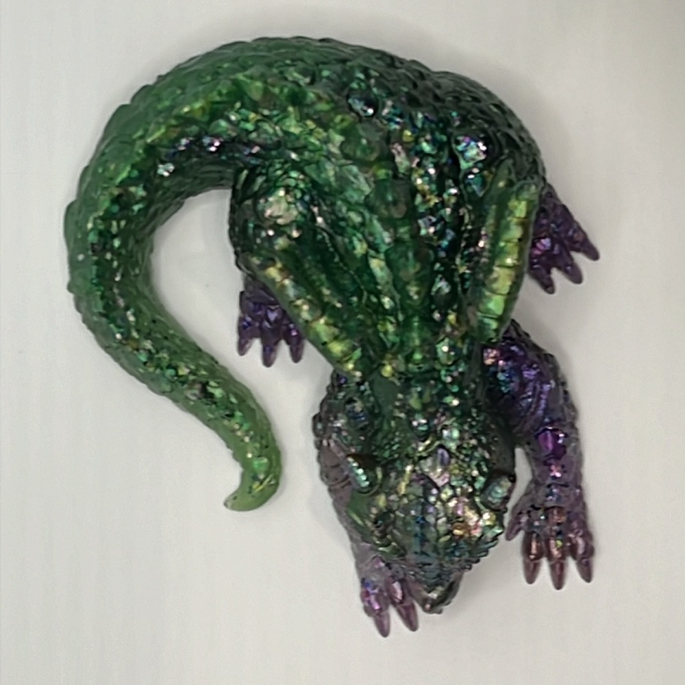 Dragon figurine / sculpture in green and purple - Picture 3 of 11